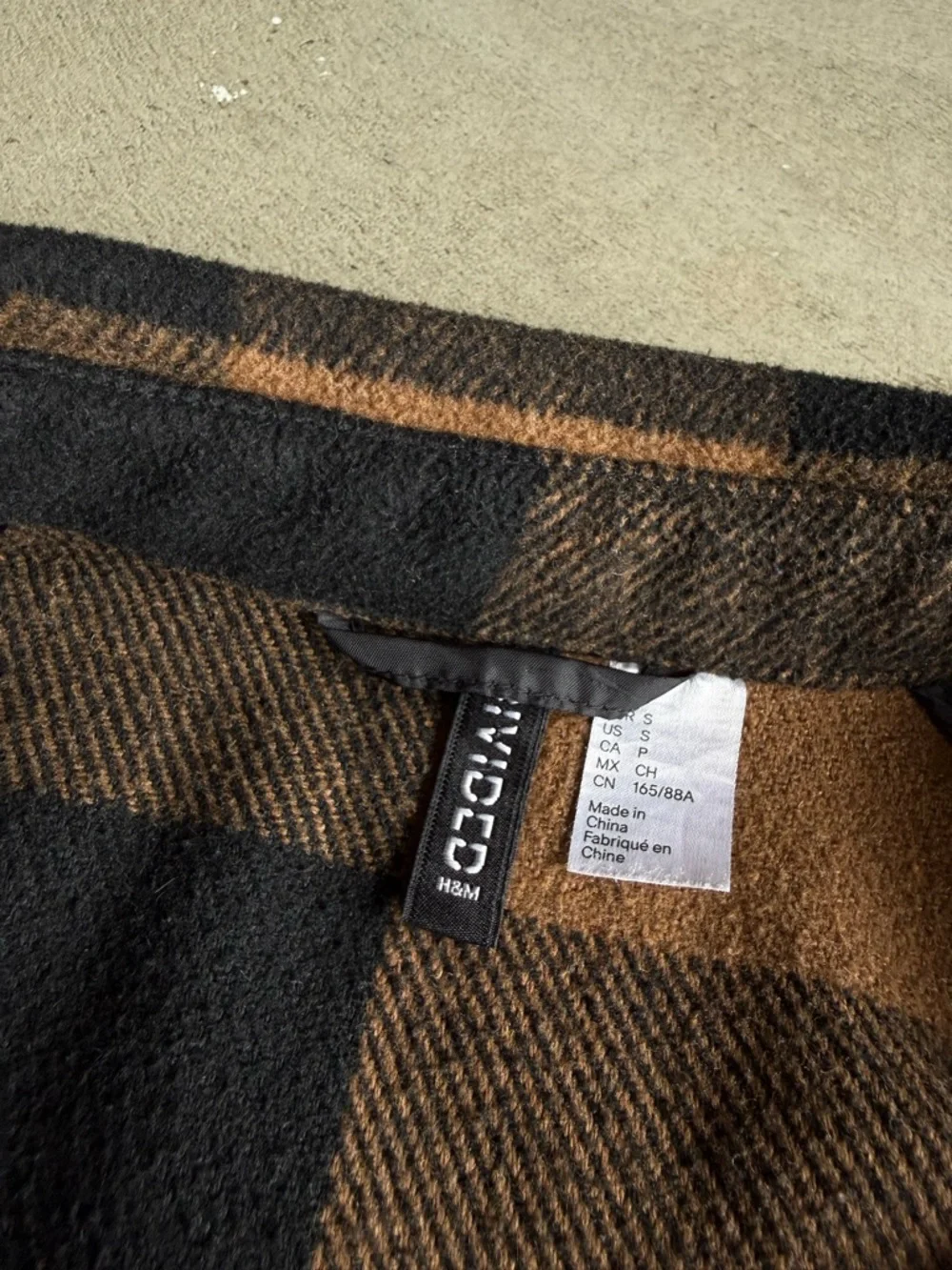 H&M / Oversized Buffalo Plaid Shacket Jacket / Brown Black - Picture 7 of 16